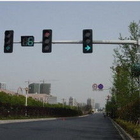 30FT Trafik Işığı Direk Direk Kolu Geçiş Yol Trafik Sinyali Direk Çeşitleri için